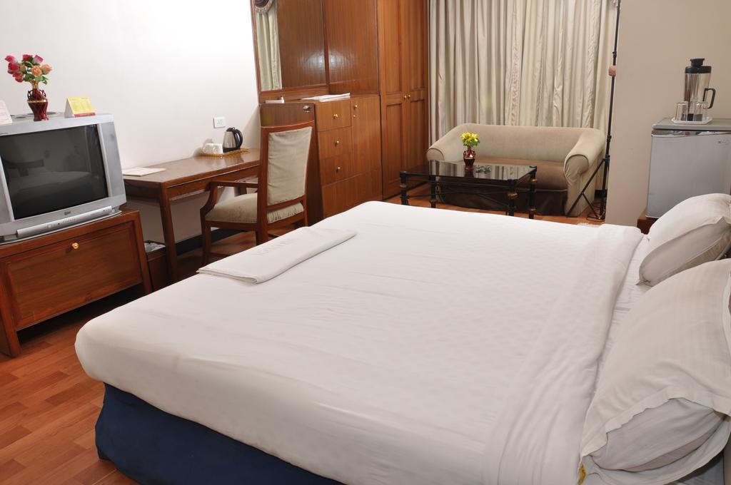 Hotel Sitara Residency Haïdarabad Chambre photo